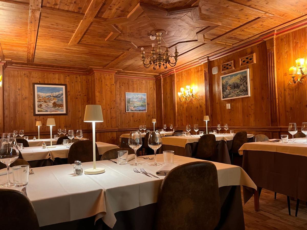 Hotel De Champoluc Exterior photo
